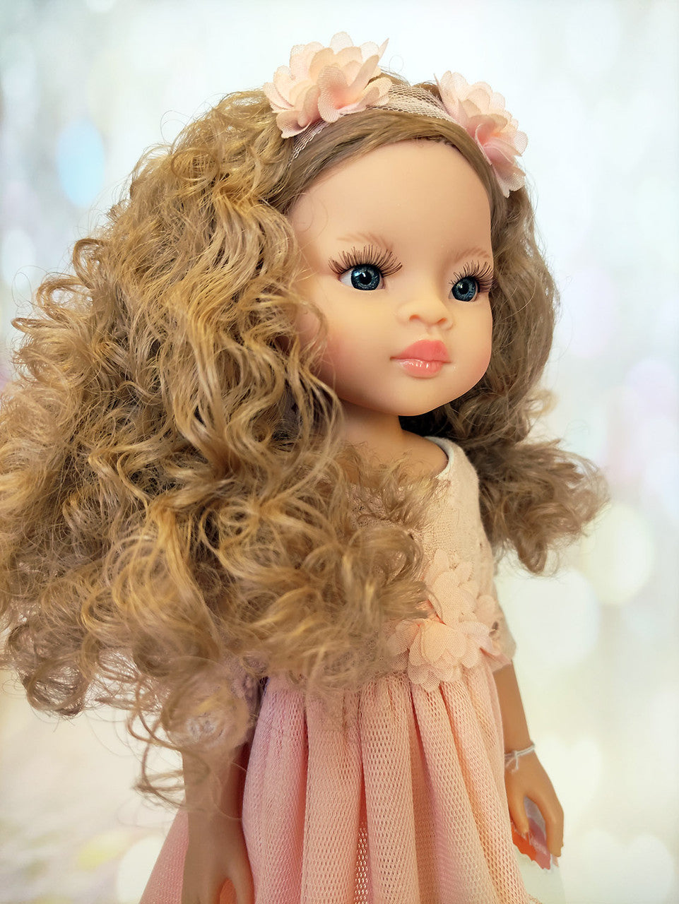 Lalka Las Amigas Rebeca Articulada 32cm