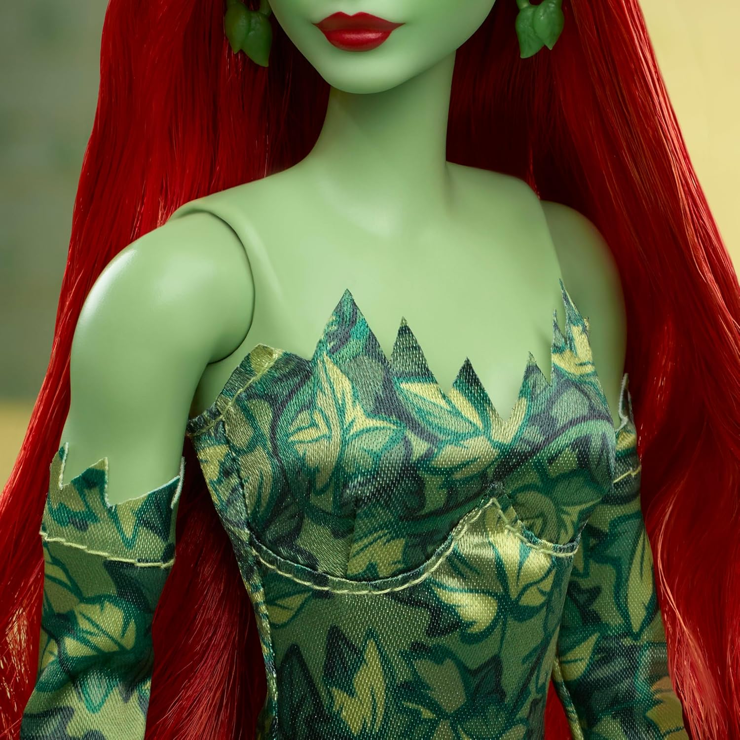 Mattel Barbie Signature DC: Batman 85 lat - lalka Poison Ivy (HRM51)