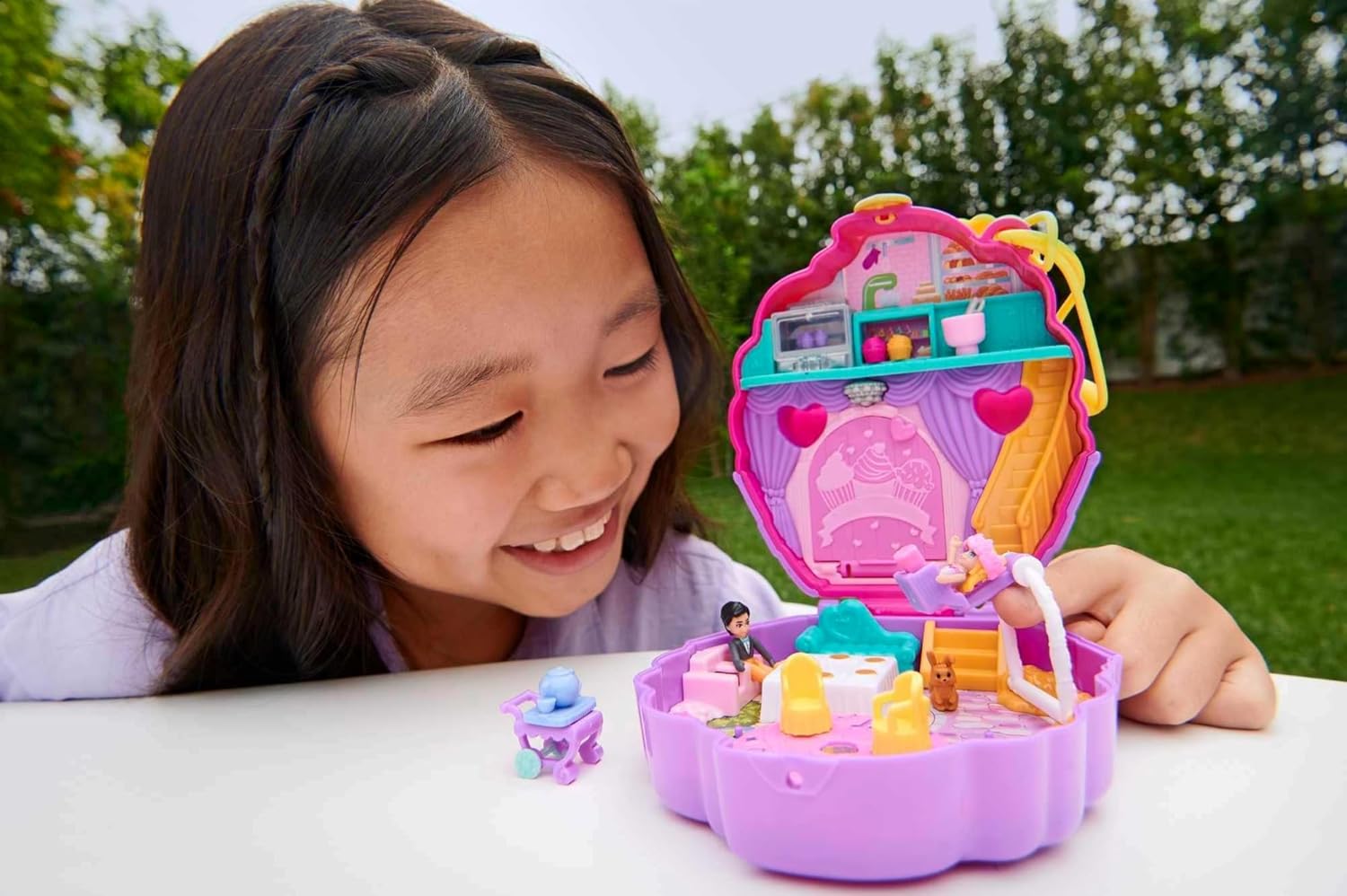 Mattel Polly Pocket - Kompaktowy zestaw na słodkie przekąski Cupcake (HKV31)