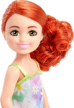 Mattel Barbie Chelsea- Majhna lutka v odstranljivi cvetlični obleki (HNY56)