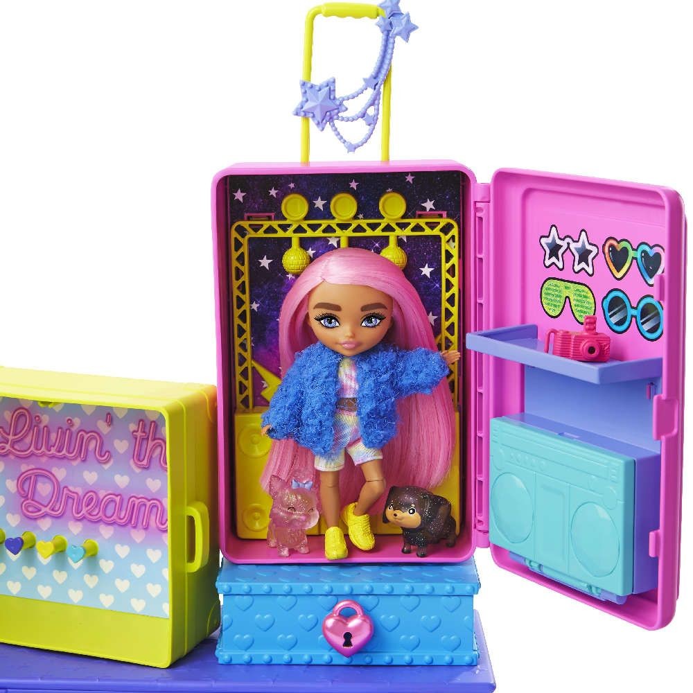 Mattel Barbie - Zestaw do zabawy lalka i zwierzątka domowe (HDY91)